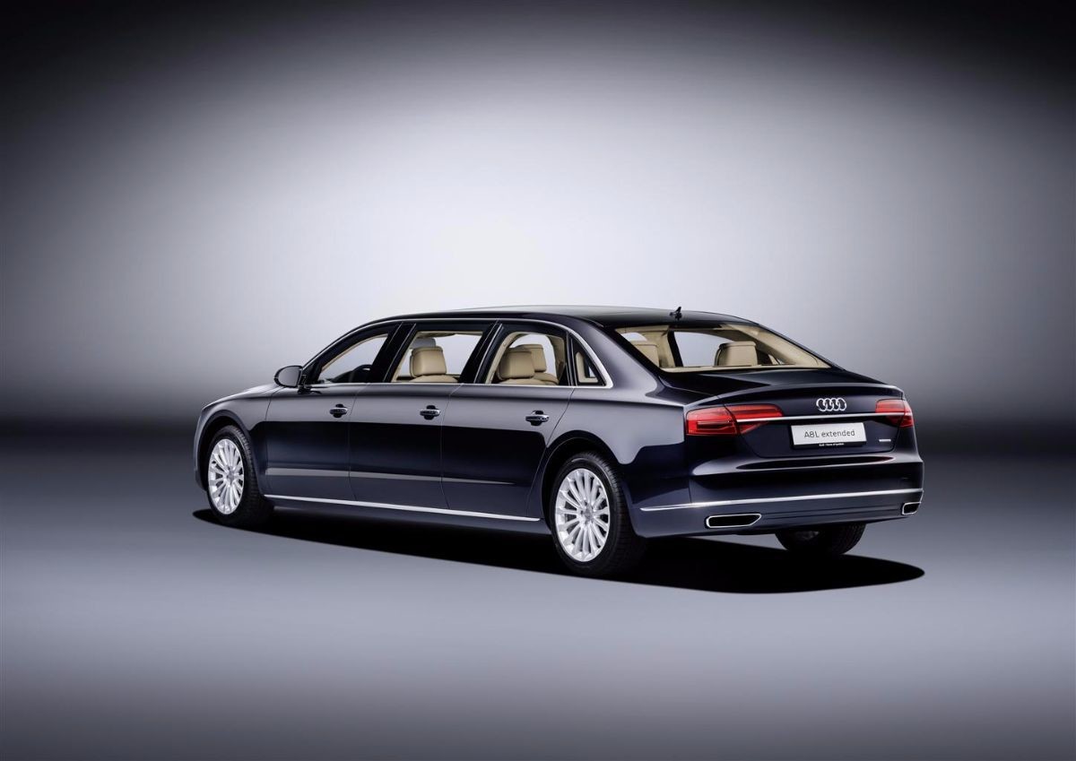 Audi A8 L extended 