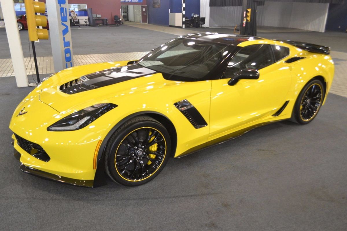 Corvette Z06 C7.R Edition