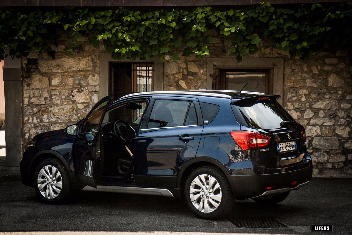 Primo Test Drive Suzuki S-CROSS (prova su strada)