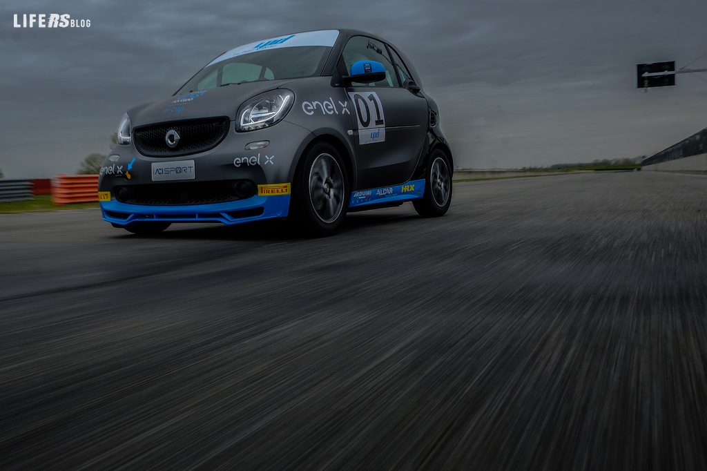 EQ fortwo e-cup