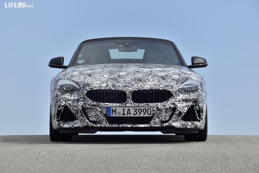 Nuova BMW Z4: i test dinamici di guida