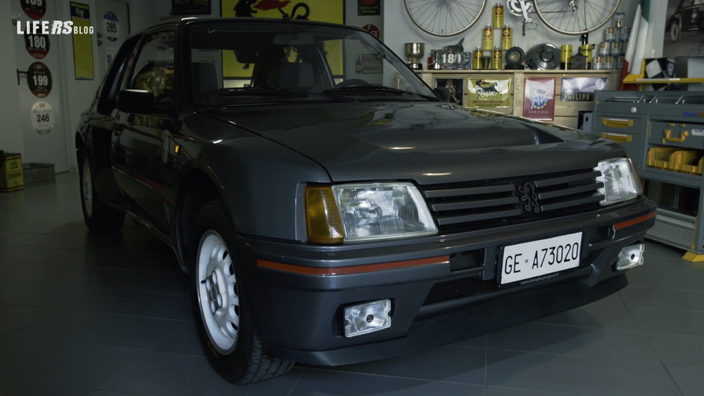 Peugeot 205 Turbo 16 Stradale