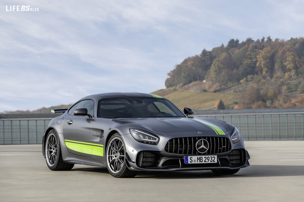 AMG GT R PRO: Più vicina che mai al Motorsport