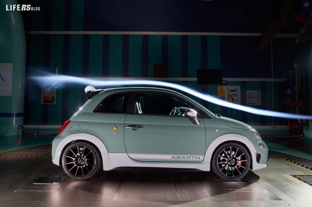 695 70 ° Anniversario: l'Abarth destinata ai collezionisti