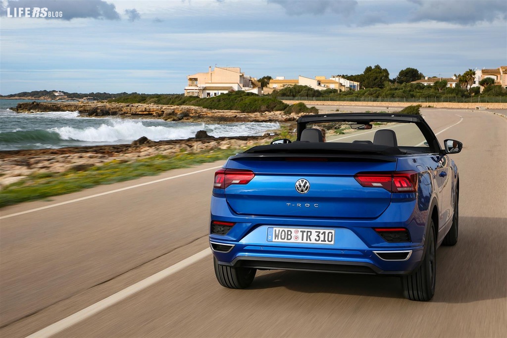 T-Roc Cabriolet, un SUV con il piacere di un’auto scoperta