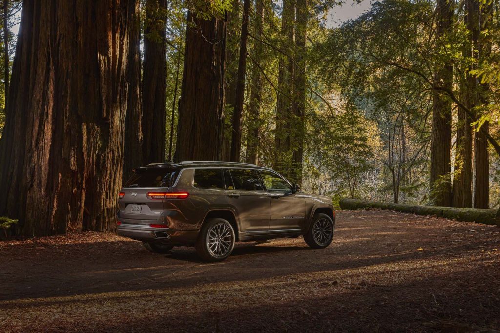 Grand Cherokee L debutterà quest'estate come entità a sé