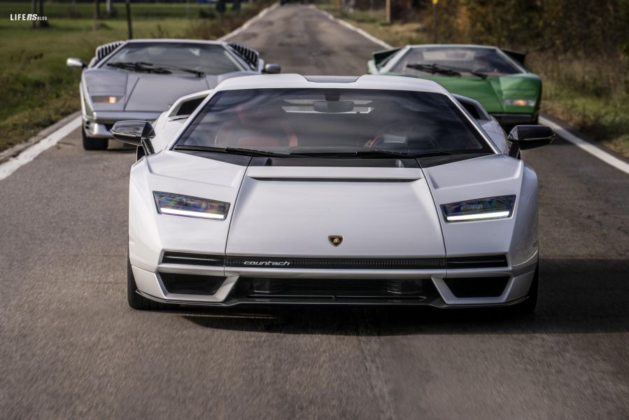 LPI 800-4 tre Countach per celebrare un’icona