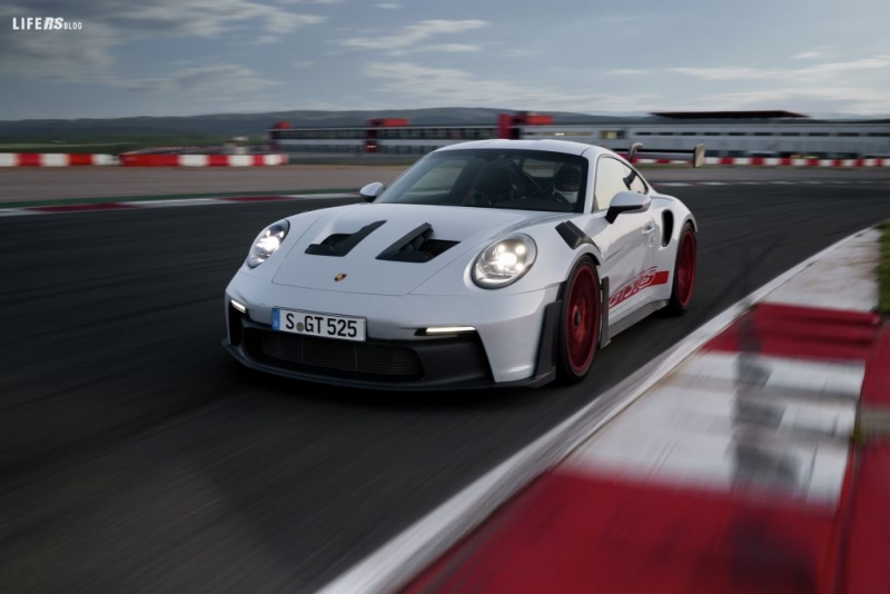 911 GT3 RS, la nuova Porsche stradale ad alte prestazioni