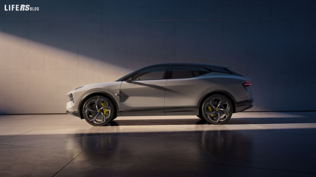 Hyper-Suv Eletre: Lotus ne rivela prezzi e specifiche