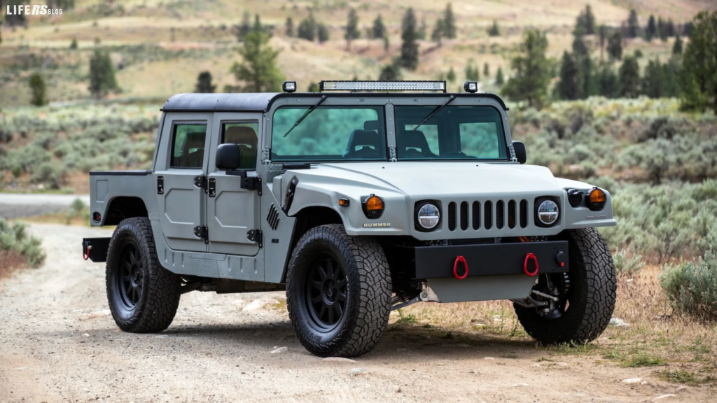 NAEV inventa il Cyber-Hummer Executive Edition