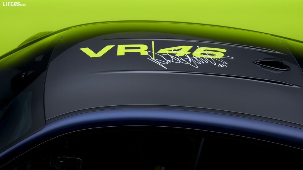 Valentino Rossi e la BMW M4 CS Edition VR46