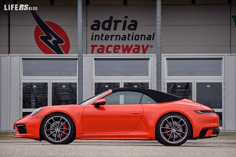 Porsche 911 (992) Carrera 4S Cabriolet 9