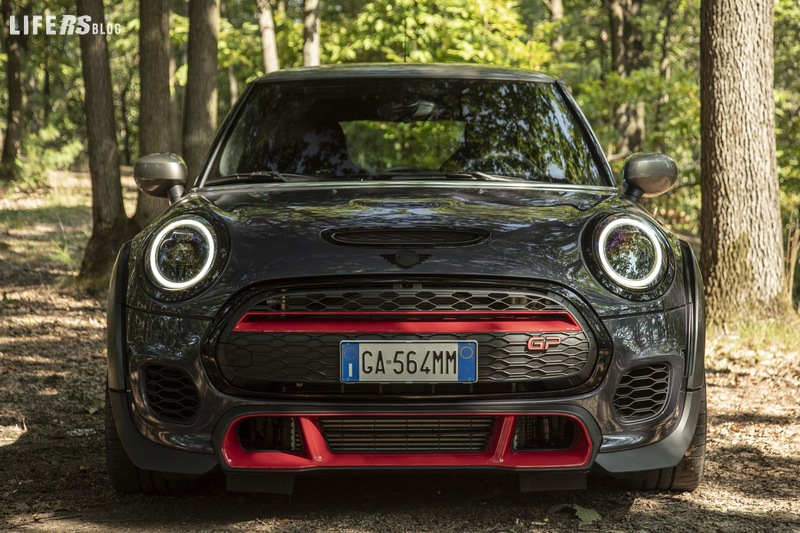 Mini John Cooper Works GP 7