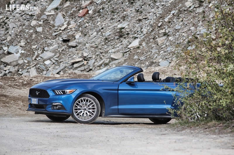 Mustang Convertibile 3